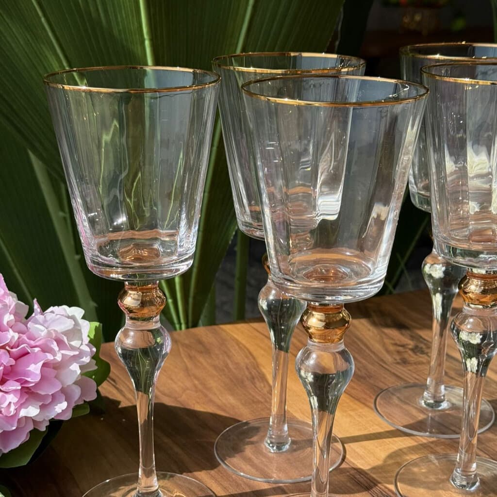 Elegant Gold-Rimmed Crystal Goblet Glass Set - 6 Pieces 4